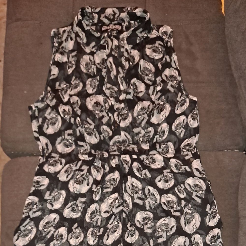 Sheer/see through skull shirt